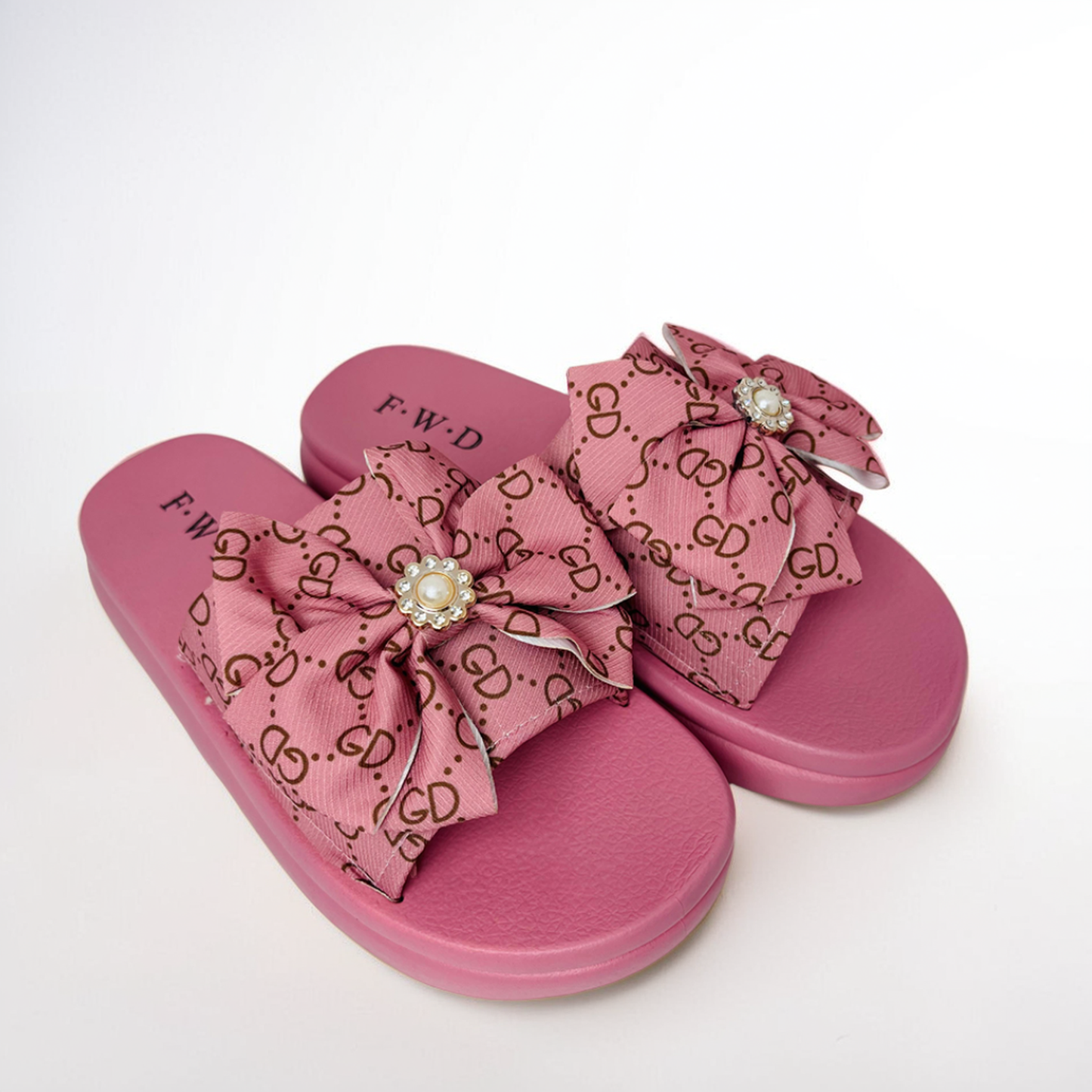 Perlisa Bow Slipper